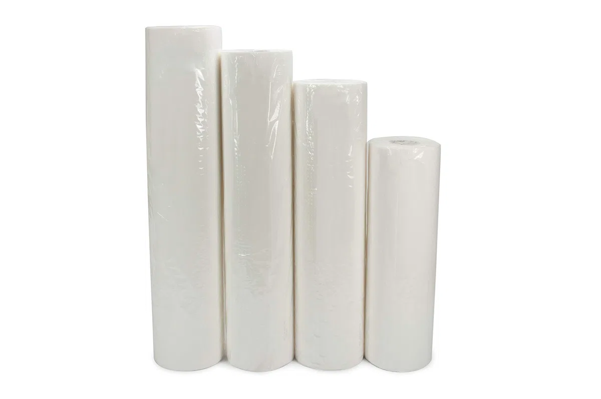 Ärztekrepp 2-lagig | 9 Rollen | Größe 59cm x 50m | hochwertig weiße Liegenabdeckung | doppelschichtige perforierte Papierrolle | Ideal für Krankenhäuser, Praxen, Tattoostudios uvm.