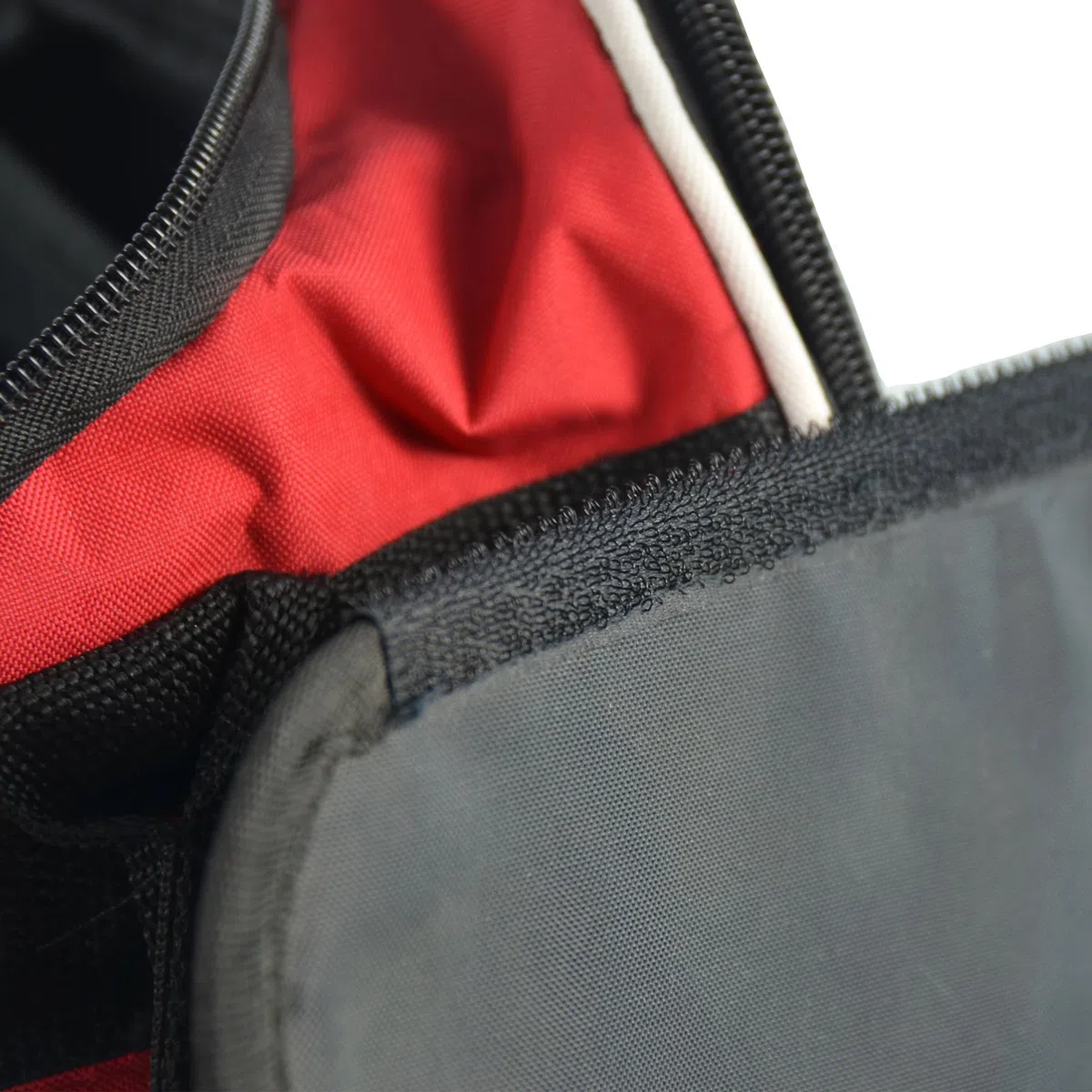 Erste-Hilfe-Tasche - leer