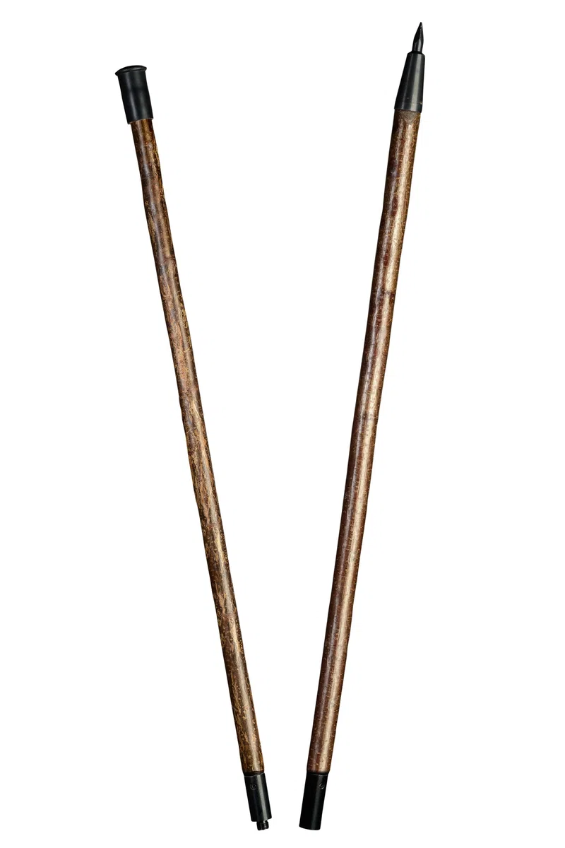Alpenstange Haselnuss, Stabiler Wanderstock aus rindenechtem Haselnussholz, zweigeteilt über Gewinde-Hülse, inkl. handgeschmiedeter Stahl-Spitze, Lagerlängen:190 cm