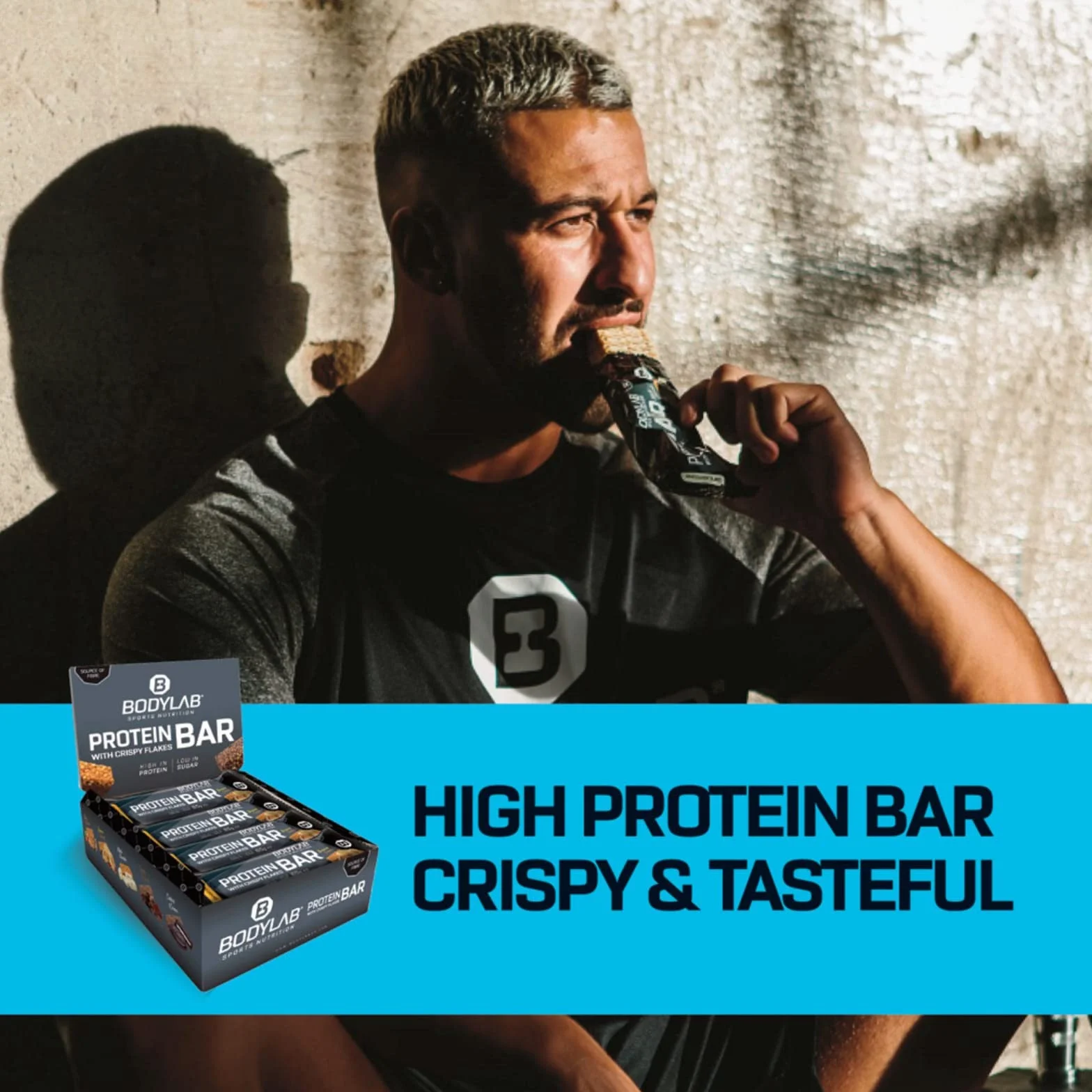 Bodylab24 Crispy Protein Bar Crispy Schokolade 24 x 65g, Protein-Riegel mit 27g Eiweiß pro Riegel, Zuckerarmer Fitness Snack, Knuspriger Eiweißriegel mit vielen Ballaststoffen