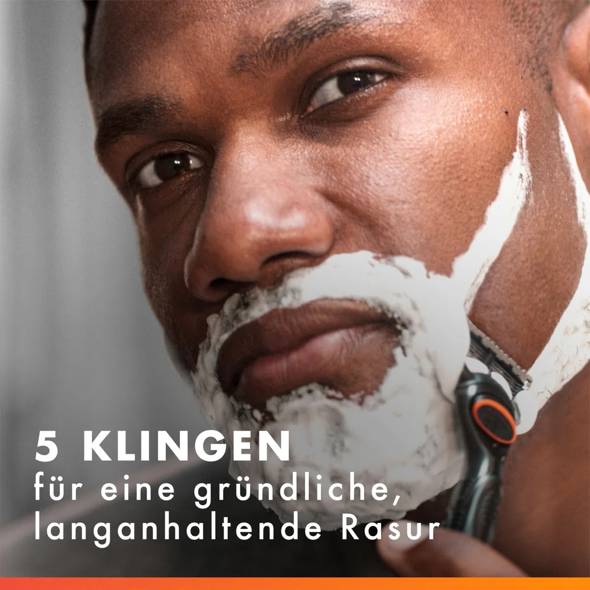 Gillette Fusion 5 Power Rasierer Herren, Nassrasierer, Metall, Schwarz - Herrenrasierer, Inkl. 1 Handstück, 12 Rasierklingen mit Gleitstreifen Und 5 Klingen für Eine Gründliche, Langanhaltende Rasur
