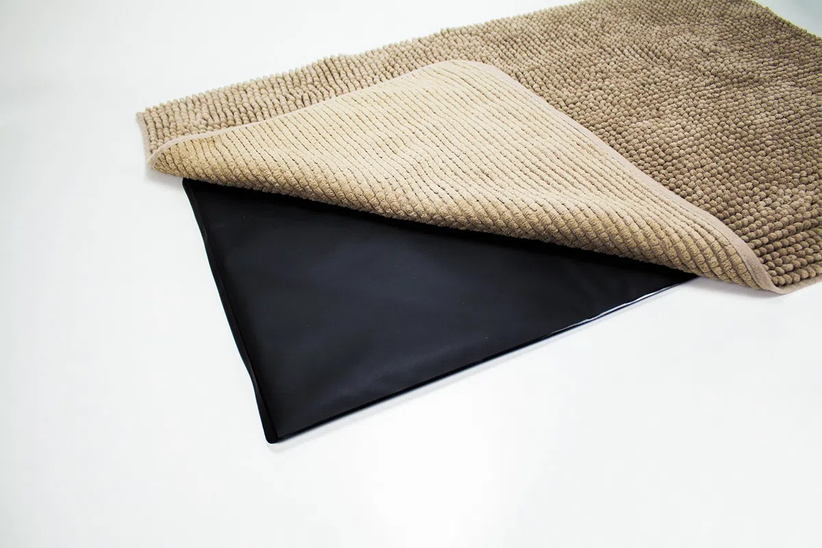 Funk-Alarmtrittmatte - Pflegehilfe - mit Steckdosenempfänger - 70cm x 40cm - Demenz Sturzprävention - Wegläuferschutz