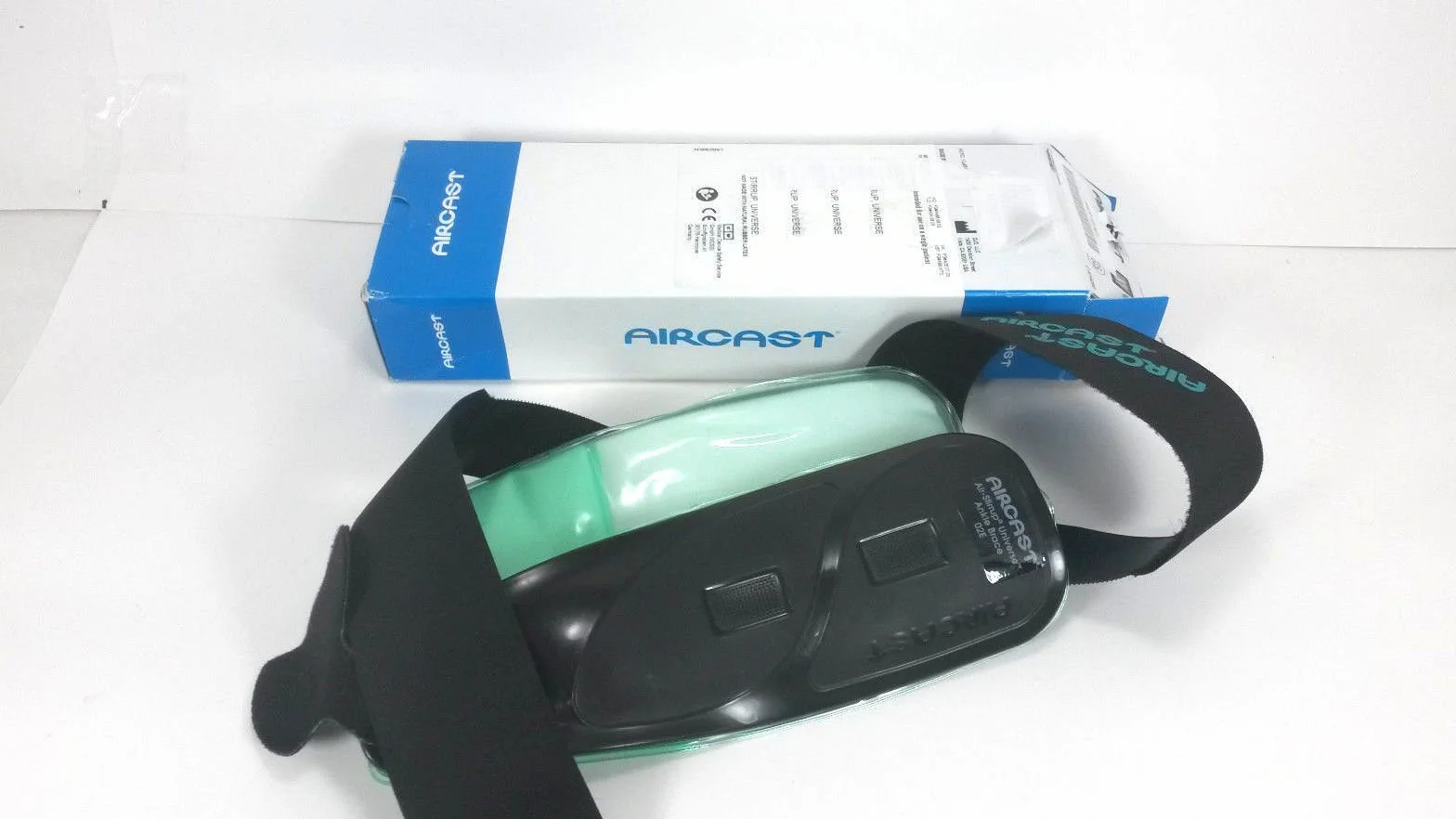 Aircast Air-Stirrup Universe